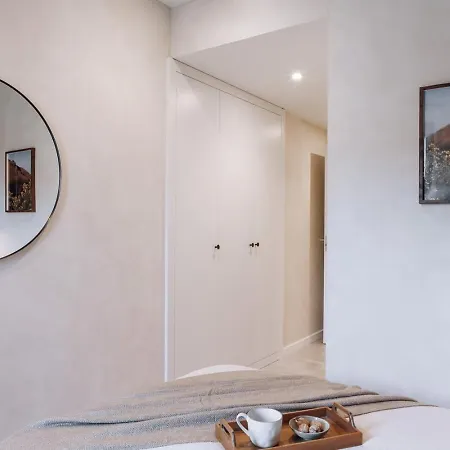 Dabo - 3 Bedrooms In Eixample Esquerra 아파트