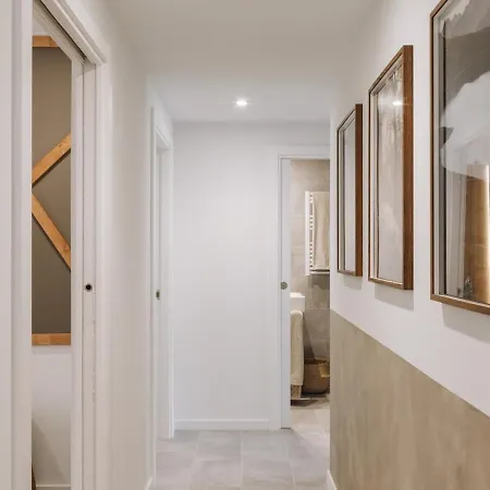 Dabo - 3 Bedrooms In Eixample Esquerra 아파트 바르셀로나